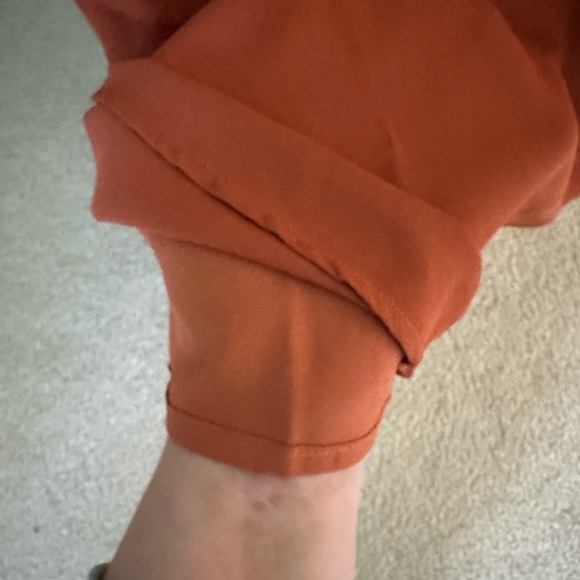 Rust colored Tank - Picture 2 of 2